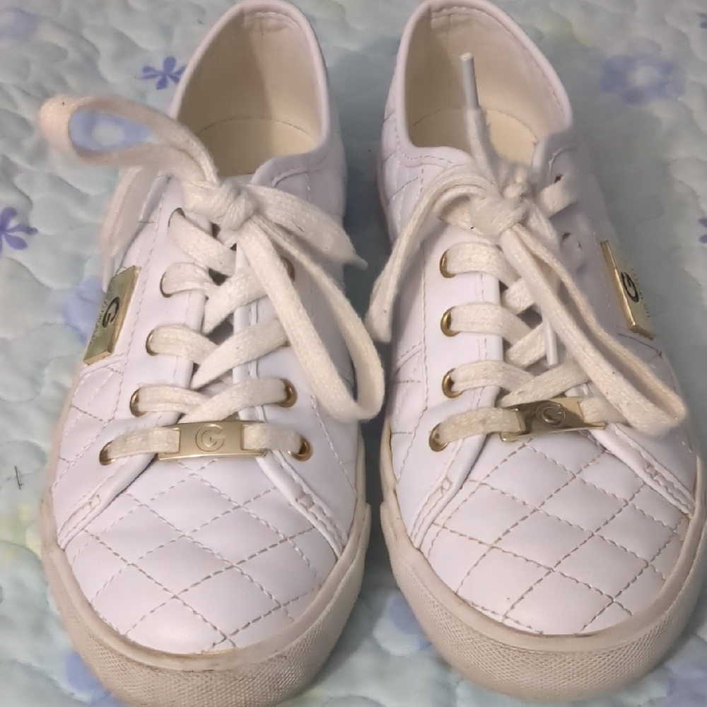 G by Guess White Quilted Sneakers Casual Low-Top